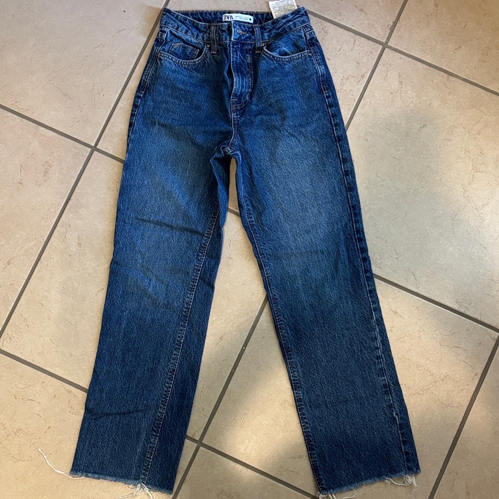 Zara Straight Fit Jeans in Deep Blue (bin12)